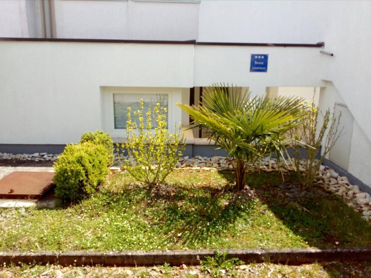 Apartment Mato Barbariga Esterno foto